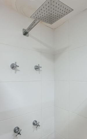 Studio para alugar com 24m², 1 quarto e sem vaga Studio para alugar com 24m², 1 quarto e sem vagaBanheiro