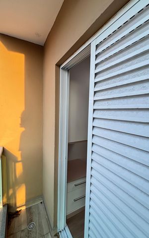Apartamento à venda com 55m², 2 quartos e 1 vaga Apartamento à venda com 55m², 2 quartos e 1 vagaVaranda da Suíte