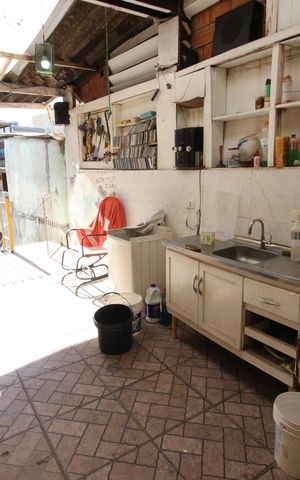 Casa à venda com 294m², 4 quartos e 4 vagasÁrea de Serviço 1