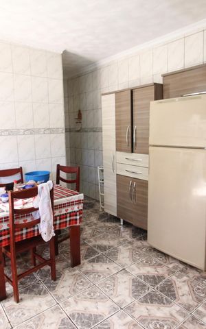 Casa à venda com 294m², 4 quartos e 4 vagasCozinha 1