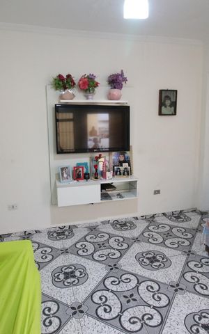 Casa à venda com 294m², 4 quartos e 4 vagasSala 1
