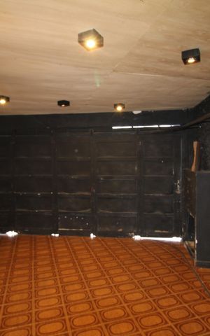 Casa à venda com 280m², 3 quartos e 2 vagasGaragem