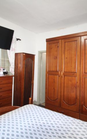 Casa à venda com 280m², 3 quartos e 2 vagasQuarto 1