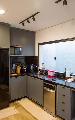 Casa à venda com 155m², 2 quartos e 2 vagasCozinha