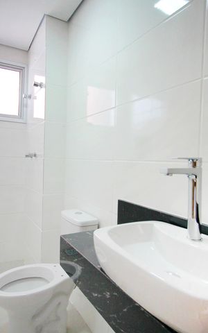 Apartamento à venda com 137m², 2 quartos e 2 vagasBanheiro da Suíte 2