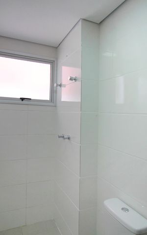 Apartamento à venda com 137m², 2 quartos e 2 vagasBanheiro da Suíte 2