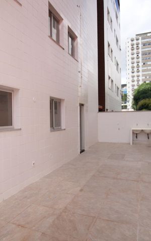 Apartamento à venda com 137m², 2 quartos e 2 vagasÁrea Externa