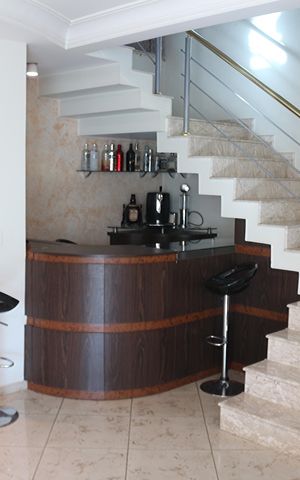 Casa à venda com 423m², 3 quartos e 6 vagasSala