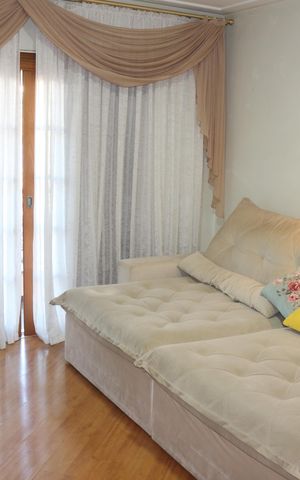 Casa à venda com 423m², 3 quartos e 6 vagasSala de TV