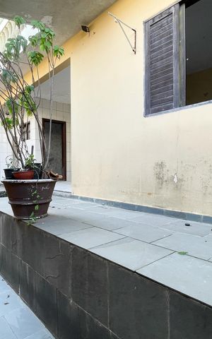 Casa à venda com 300m², 4 quartos e 4 vagas Casa à venda com 300m², 4 quartos e 4 vagasQuintal