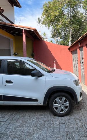 Casa à venda com 300m², 4 quartos e 4 vagas Casa à venda com 300m², 4 quartos e 4 vagasGaragem