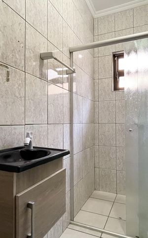 Casa à venda com 300m², 4 quartos e 4 vagas Casa à venda com 300m², 4 quartos e 4 vagasBanheiro - Suíte 1
