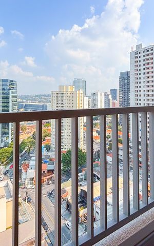 Studio para alugar com 24m², 1 quarto e sem vaga Studio para alugar com 24m², 1 quarto e sem vagaVaranda Studio