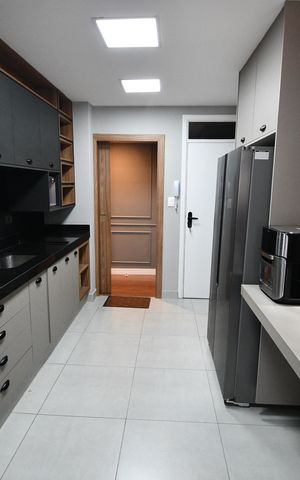 Apartamento para alugar com 138m², 3 quartos e 1 vagaCozinha