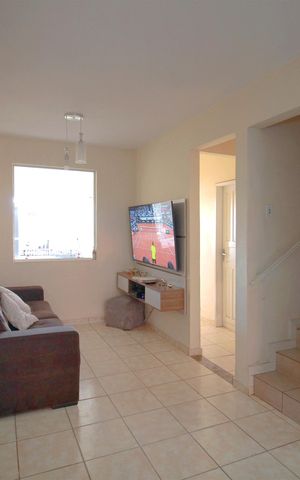 Casa à venda com 139m², 4 quartos e 1 vagaSala