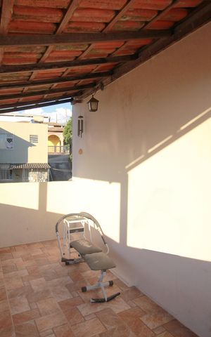 Casa à venda com 139m², 4 quartos e 1 vagaVaranda do Quarto 2