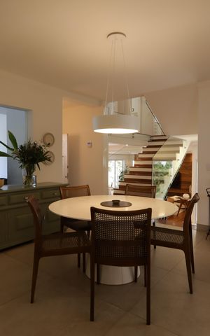 Casa à venda com 351m², 3 quartos e 3 vagasCopa