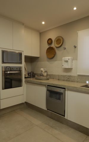 Casa à venda com 351m², 3 quartos e 3 vagasCozinha