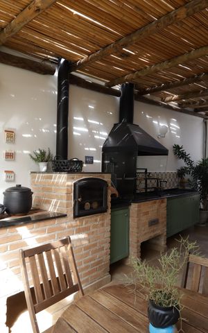 Casa à venda com 351m², 3 quartos e 3 vagasÁrea gourmet
