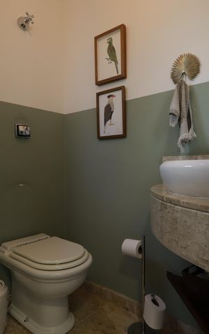 Casa à venda com 351m², 3 quartos e 3 vagasLavabo