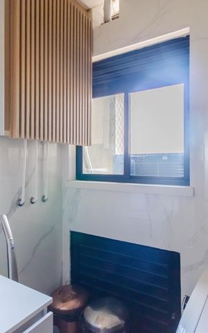 Apartamento à venda com 146m², 3 quartos e 3 vagas Apartamento à venda com 146m², 3 quartos e 3 vagasÁrea de Serviço