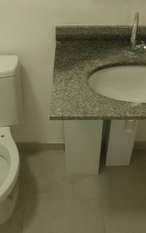 Apartamento para alugar com 41m², 2 quartos e sem vagaBanheiro