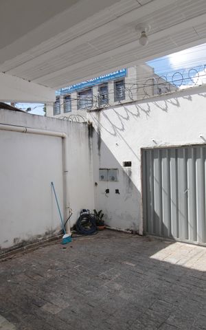 Casa à venda com 180m², 3 quartos e 1 vagaGaragem