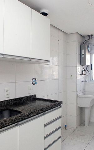 Apartamento à venda com 52m², 2 quartos e 1 vagaCozinha + Área de Serviço