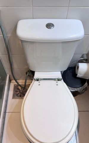 Apartamento à venda com 171m², 3 quartos e 2 vagas Apartamento à venda com 171m², 3 quartos e 2 vagasSuíte 2 - Banheiro