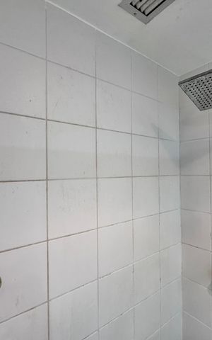 Apartamento à venda com 171m², 3 quartos e 2 vagas Apartamento à venda com 171m², 3 quartos e 2 vagasSuíte 2 - Banheiro