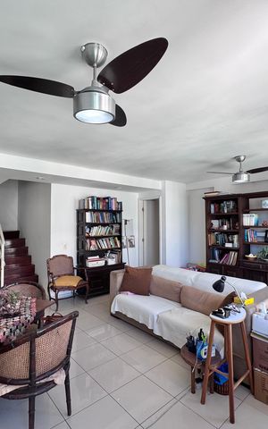 Apartamento à venda com 171m², 3 quartos e 2 vagas Apartamento à venda com 171m², 3 quartos e 2 vagasSala