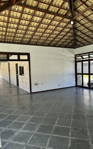 Casa de condomínio à venda com 320m², 5 quartos e 1 vaga Casa de condomínio à venda com 320m², 5 quartos e 1 vagaÁrea comum - Salão de festas