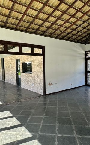 Casa de condomínio à venda com 320m², 5 quartos e 1 vaga Casa de condomínio à venda com 320m², 5 quartos e 1 vagaÁrea comum - Salão de festas
