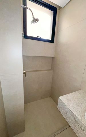 Casa à venda com 874m², 3 quartos e 6 vagasBanheiro Suíte 