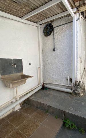 Casa para alugar com 50m², 1 quarto e sem vaga Casa para alugar com 50m², 1 quarto e sem vagaÁrea de Serviço
