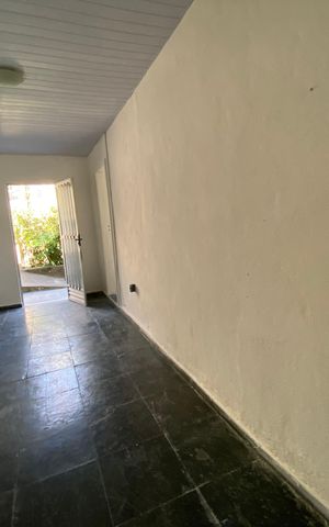 Casa para alugar com 50m², 1 quarto e sem vaga Casa para alugar com 50m², 1 quarto e sem vagaSala