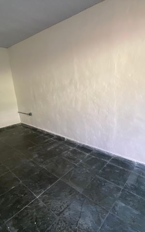 Casa para alugar com 50m², 1 quarto e sem vaga Casa para alugar com 50m², 1 quarto e sem vagaSala