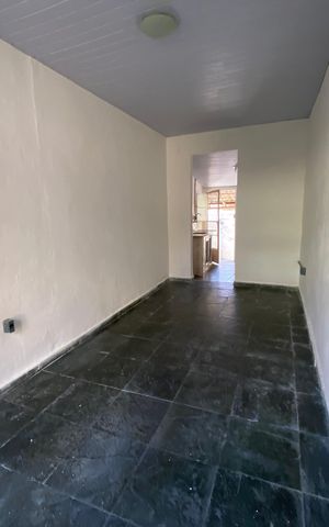 Casa para alugar com 50m², 1 quarto e sem vaga Casa para alugar com 50m², 1 quarto e sem vagaSala