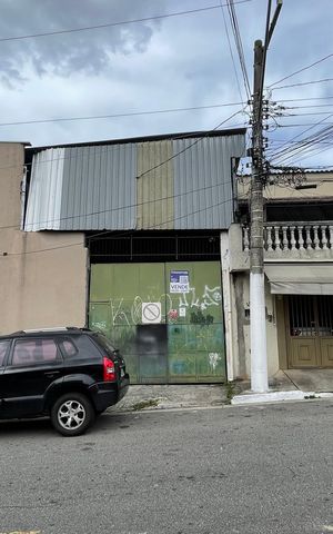 Casa para alugar com 480m², 4 quartos e 2 vagas Casa para alugar com 480m², 4 quartos e 2 vagasFachada