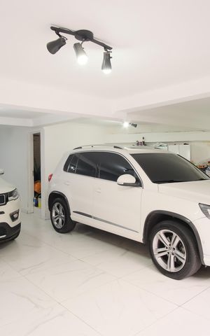 Casa à venda com 350m², 3 quartos e 4 vagasGaragem