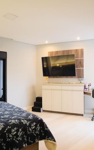 Casa à venda com 350m², 3 quartos e 4 vagasSuíte
