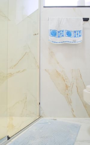 Casa à venda com 350m², 3 quartos e 4 vagasBanheiro Social