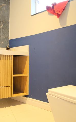 Casa à venda com 350m², 3 quartos e 4 vagasLavabo Sala