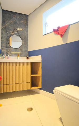 Casa à venda com 350m², 3 quartos e 4 vagasLavabo Sala