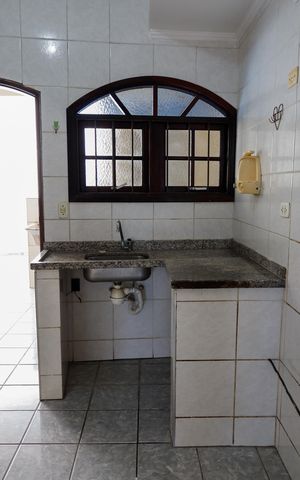 Casa à venda com 240m², 3 quartos e 2 vagas Casa à venda com 240m², 3 quartos e 2 vagasCozinha