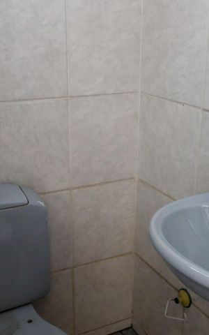Casa à venda com 240m², 3 quartos e 2 vagas Casa à venda com 240m², 3 quartos e 2 vagasLavabo