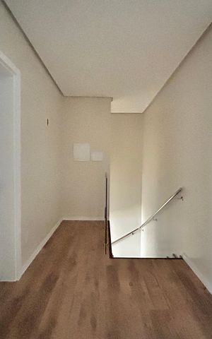 Casa à venda com 162m², 3 quartos e 4 vagasCorredor