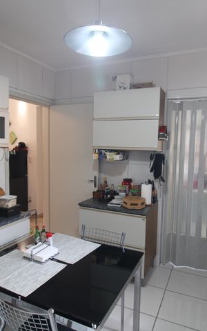 Apartamento à venda com 126m², 3 quartos e 2 vagasCozinha