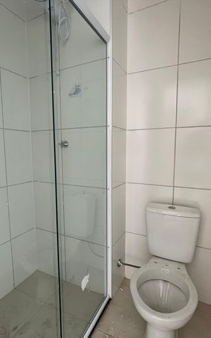 Apartamento à venda com 37m², 2 quartos e sem vaga Apartamento à venda com 37m², 2 quartos e sem vagaBanheiro Social