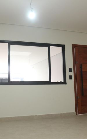 Casa à venda com 200m², 3 quartos e 4 vagasSala